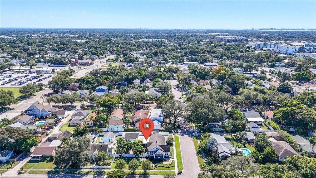2890 8TH AVENUE N, St Petersburg, FL 33713 2890 8TH AVENUE N, St Petersburg, FL 33713