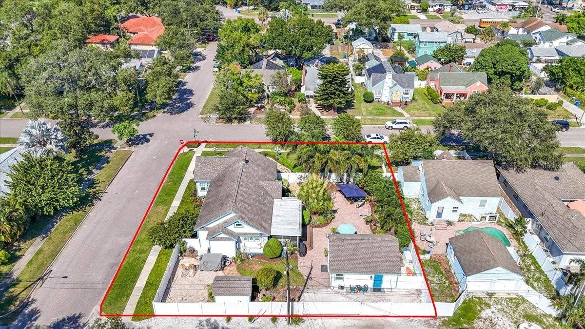 2890 8TH AVENUE N, St Petersburg, FL 33713 2890 8TH AVENUE N, St Petersburg, FL 33713