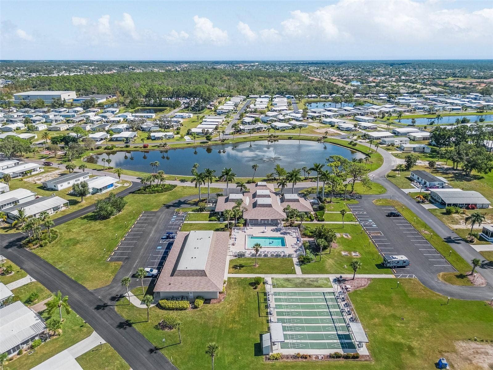 412 VIVAR, North Port, FL 34287