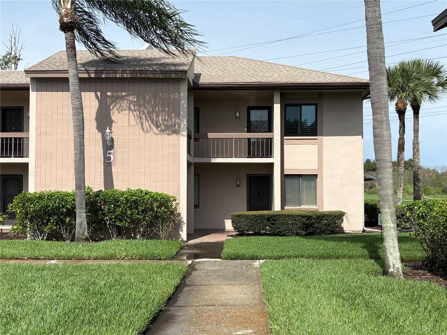 Property photo for 117 CAMILLE COURT, #117, Oldsmar, FL