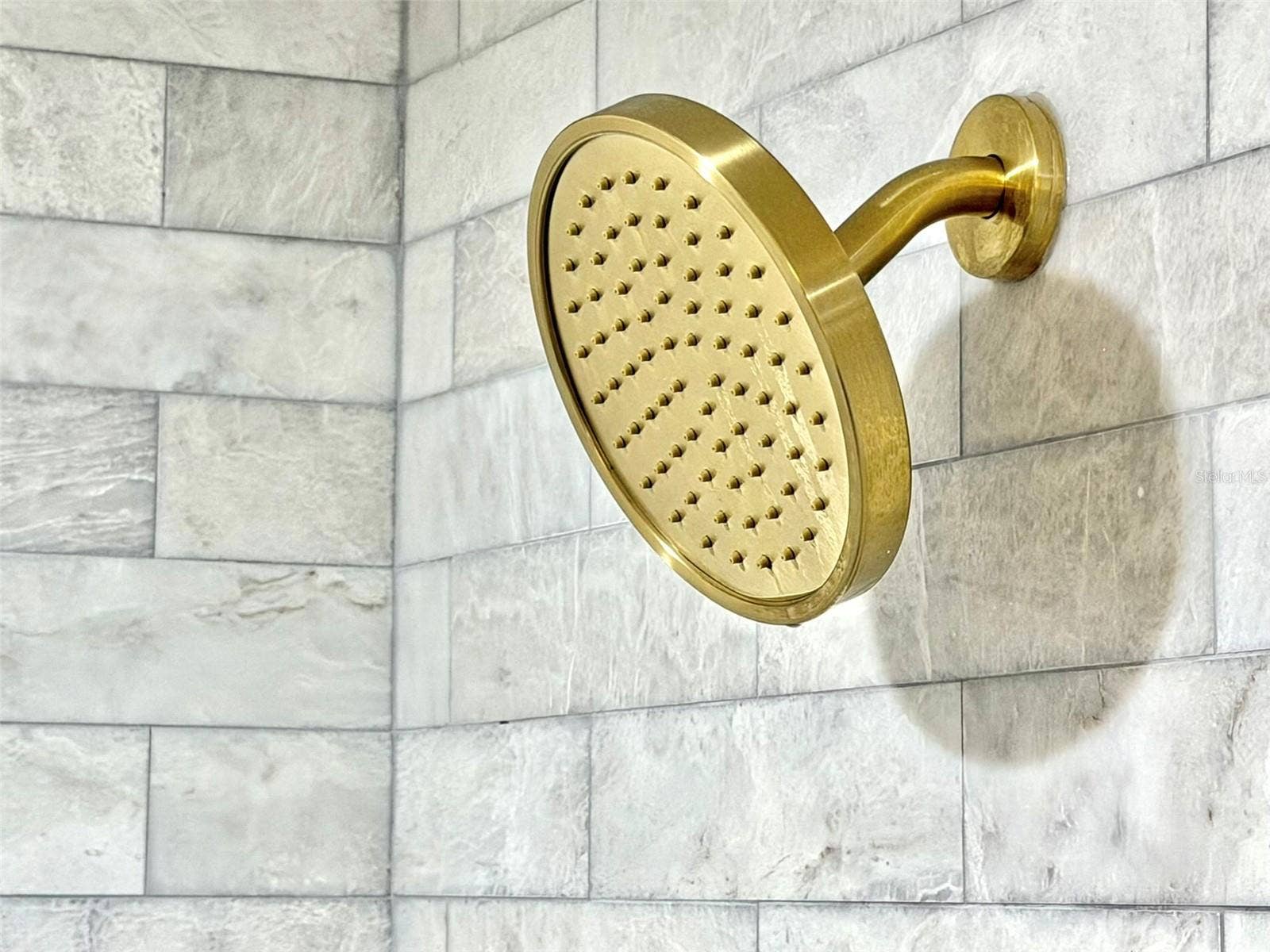 336 SHADDOCK STREET, Tarpon Springs, FL 34689 Primary Bath Fixtures
