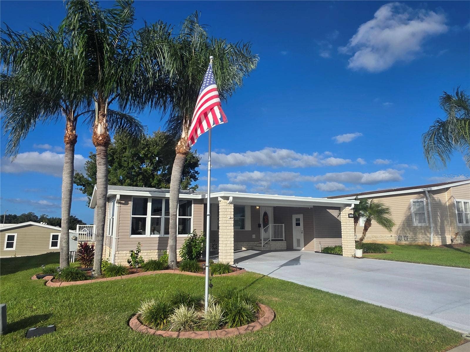 37633 COREY LEWIS AVENUE, Zephyrhills, FL 33541 37633 COREY LEWIS AVENUE, Zephyrhills, FL 33541