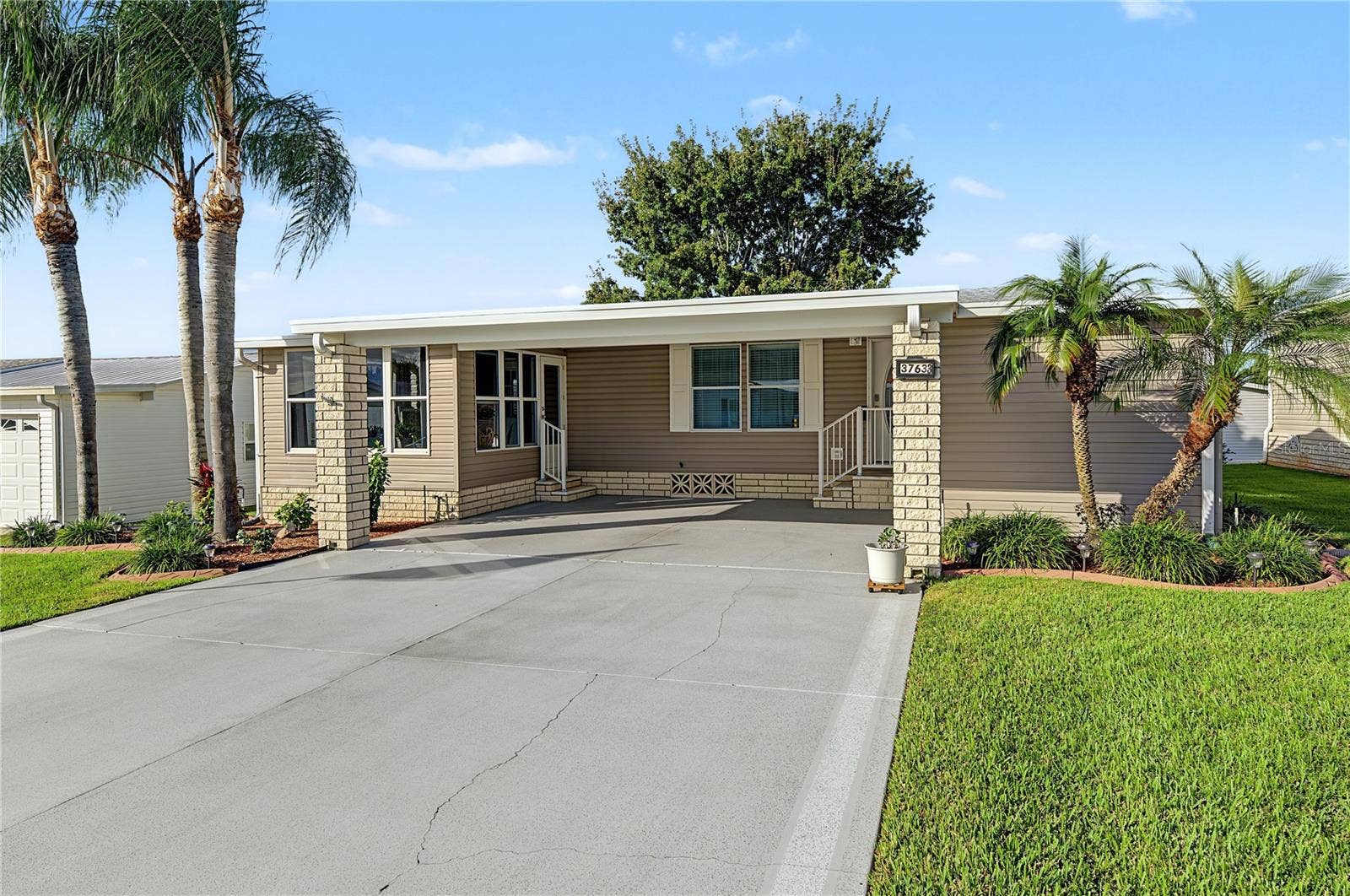 37633 COREY LEWIS AVENUE, Zephyrhills, FL 33541 37633 COREY LEWIS AVENUE, Zephyrhills, FL 33541