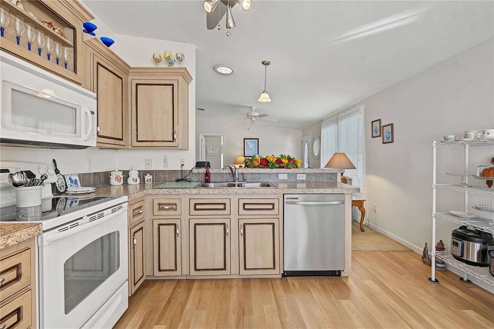 37633 COREY LEWIS AVENUE, Zephyrhills, FL 33541 37633 COREY LEWIS AVENUE, Zephyrhills, FL 33541