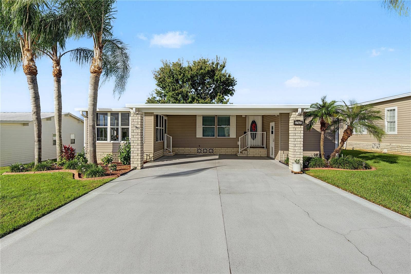 37633 COREY LEWIS AVENUE, Zephyrhills, FL 33541 37633 COREY LEWIS AVENUE, Zephyrhills, FL 33541