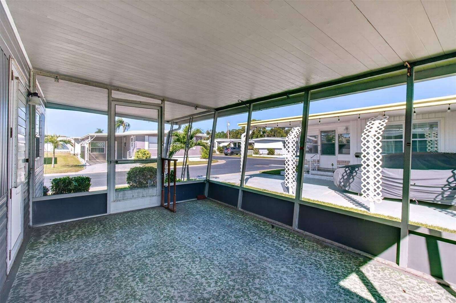 2000 E BAY DRIVE, #41, Largo, FL 33771 2000 E BAY DRIVE, #41, Largo, FL 33771