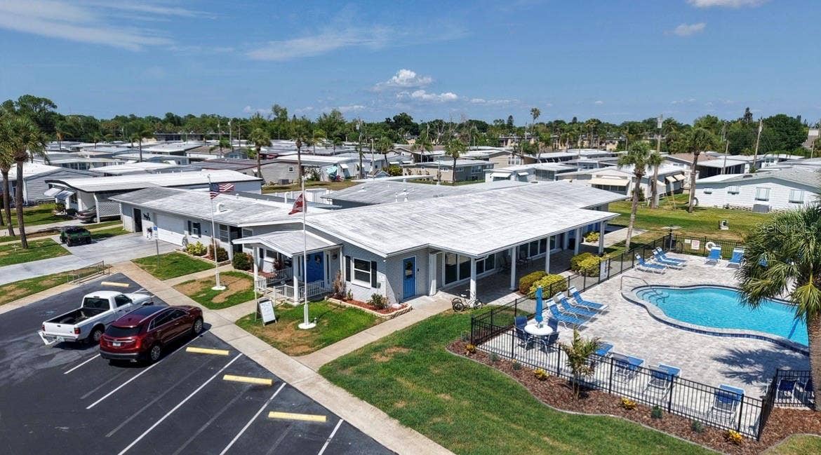2000 E BAY DRIVE, #41, Largo, FL 33771 2000 E BAY DRIVE, #41, Largo, FL 33771