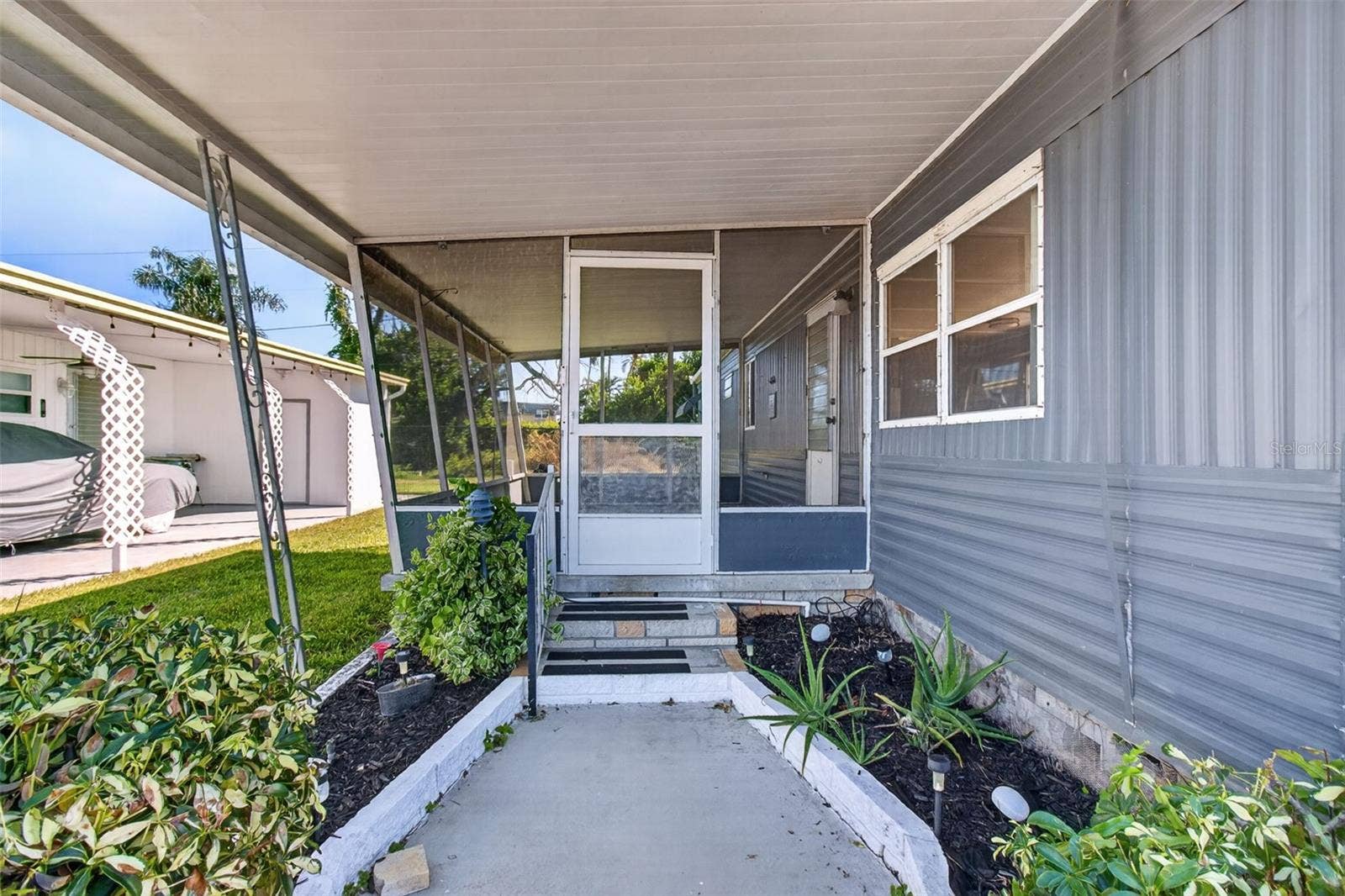 2000 E BAY DRIVE, #41, Largo, FL 33771 2000 E BAY DRIVE, #41, Largo, FL 33771