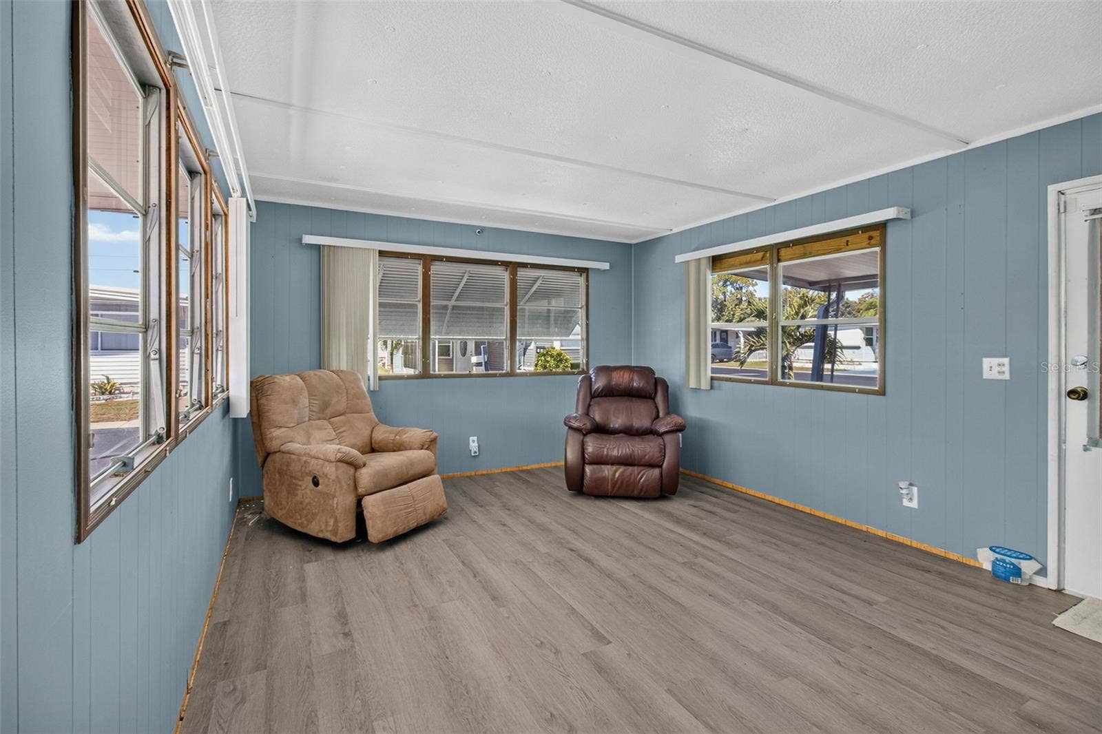 2000 E BAY DRIVE, #41, Largo, FL 33771 2000 E BAY DRIVE, #41, Largo, FL 33771