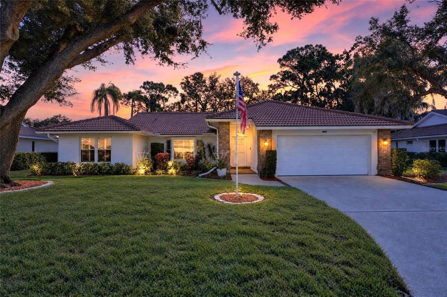 Property photo for 5713 GARDEN LAKES MAJESTIC, Bradenton, FL