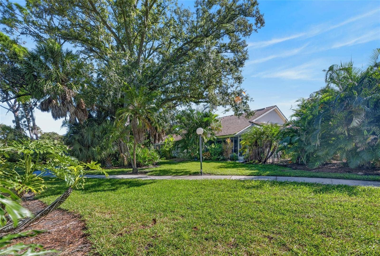5713 GARDEN LAKES MAJESTIC, Bradenton, FL 34203 5713 GARDEN LAKES MAJESTIC, Bradenton, FL 34203
