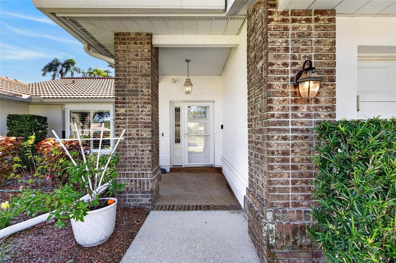 5713 GARDEN LAKES MAJESTIC, Bradenton, FL 34203 5713 GARDEN LAKES MAJESTIC, Bradenton, FL 34203