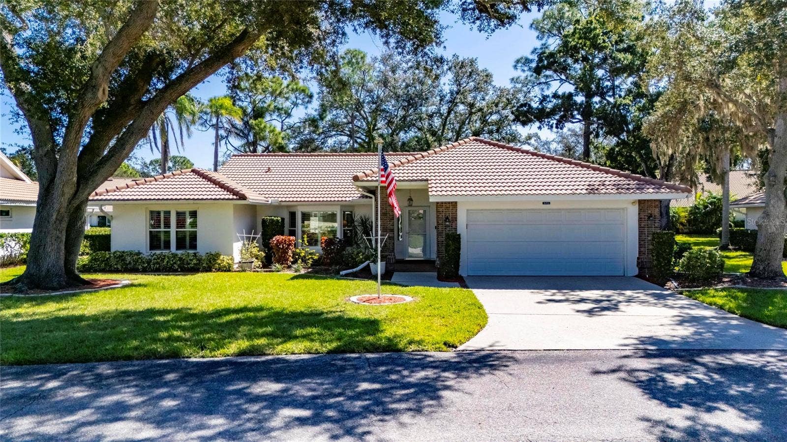 5713 GARDEN LAKES MAJESTIC, Bradenton, FL 34203 5713 GARDEN LAKES MAJESTIC, Bradenton, FL 34203