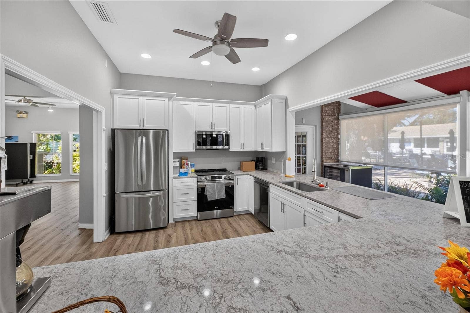 5713 GARDEN LAKES MAJESTIC, Bradenton, FL 34203 5713 GARDEN LAKES MAJESTIC, Bradenton, FL 34203