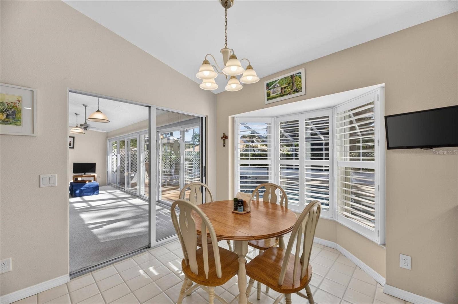 5713 GARDEN LAKES MAJESTIC, Bradenton, FL 34203 5713 GARDEN LAKES MAJESTIC, Bradenton, FL 34203
