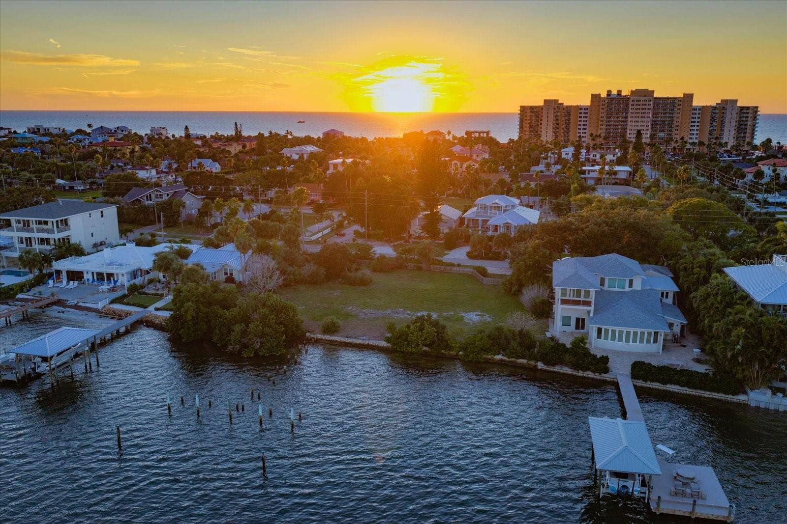 871 BAY ESPLANADE, Clearwater, FL 33767 871 BAY ESPLANADE, Clearwater, FL 33767