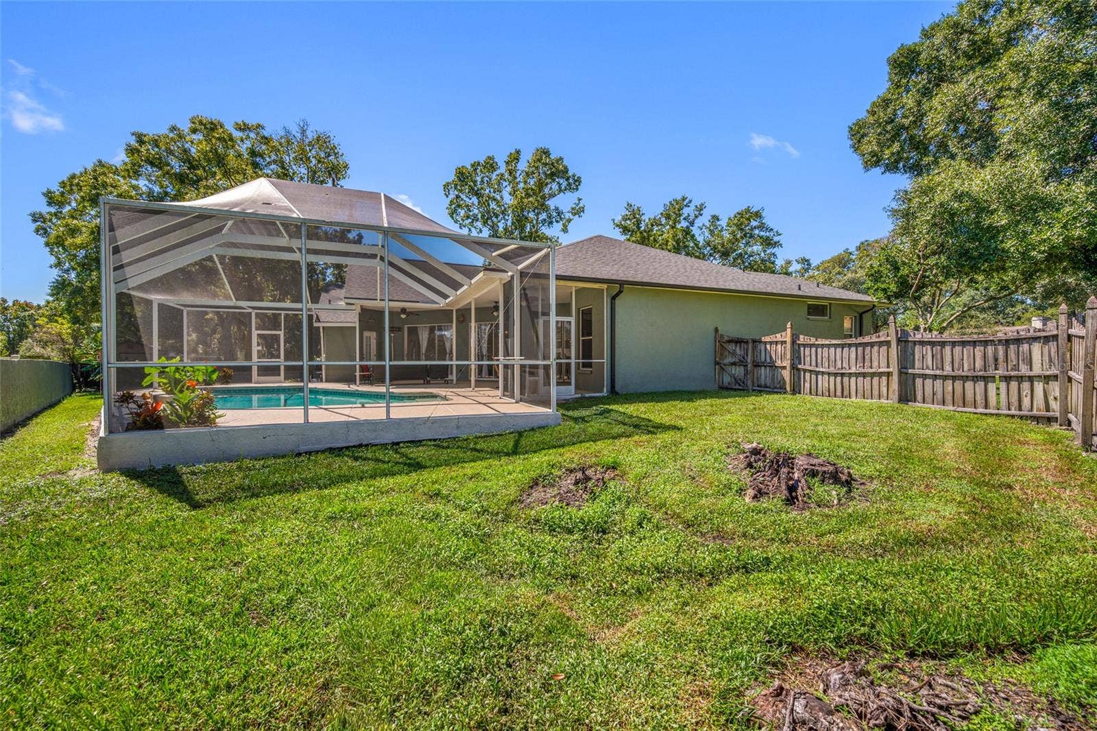 1648 WOODRIDGE COURT, Lutz, FL 33559 1648 WOODRIDGE COURT, Lutz, FL 33559