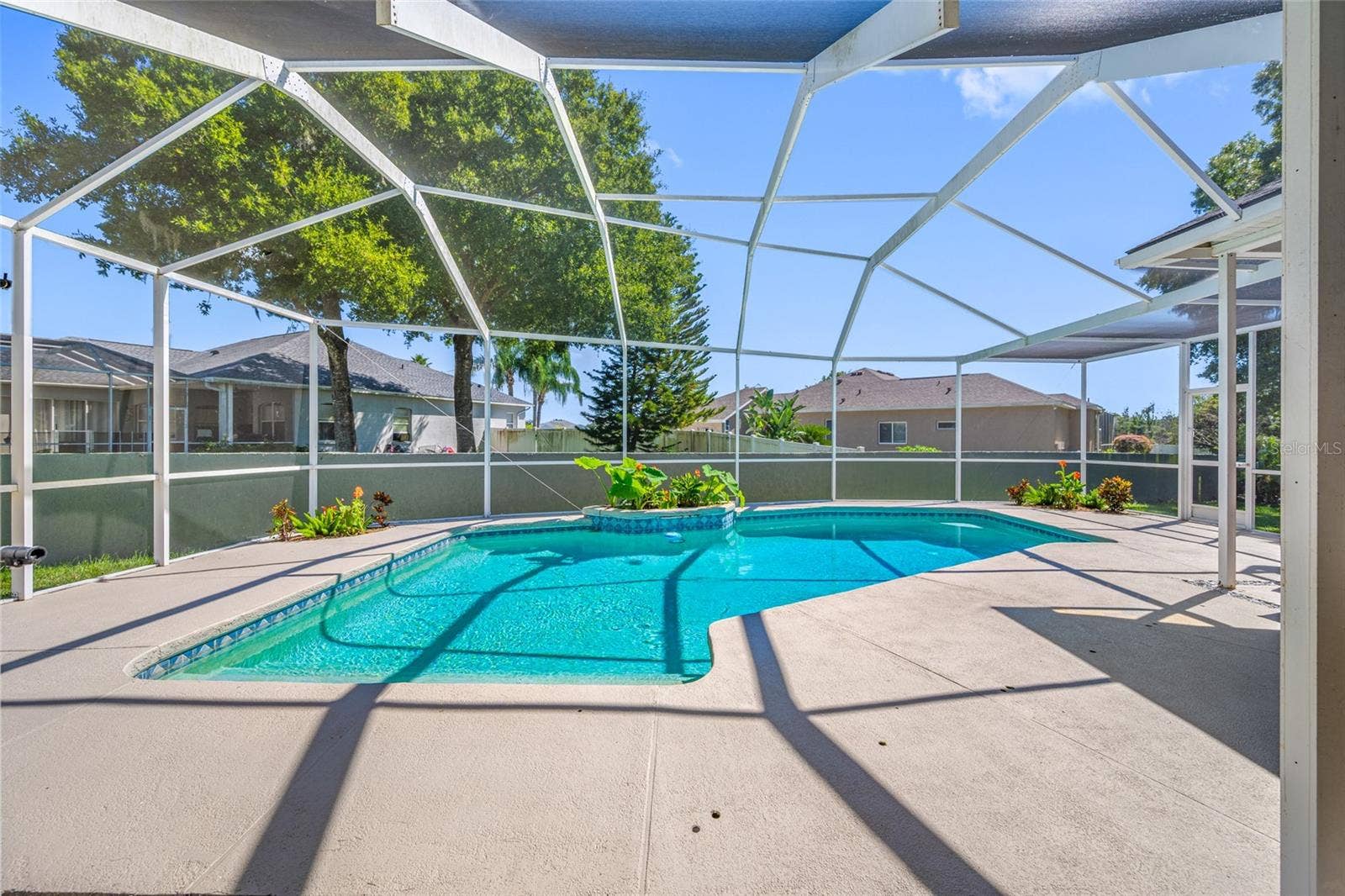1648 WOODRIDGE COURT, Lutz, FL 33559 1648 WOODRIDGE COURT, Lutz, FL 33559