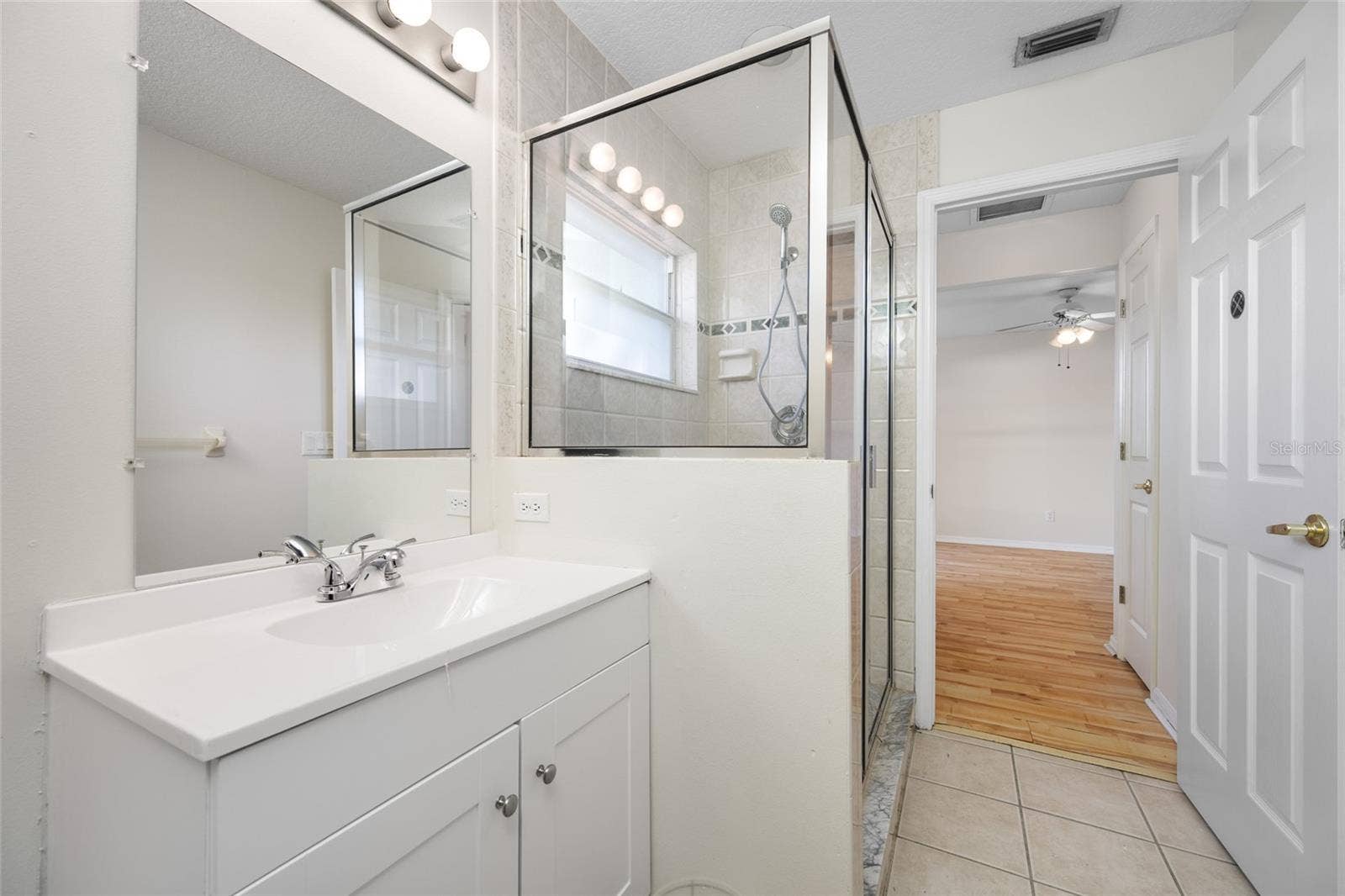1648 WOODRIDGE COURT, Lutz, FL 33559 Bathroom 3