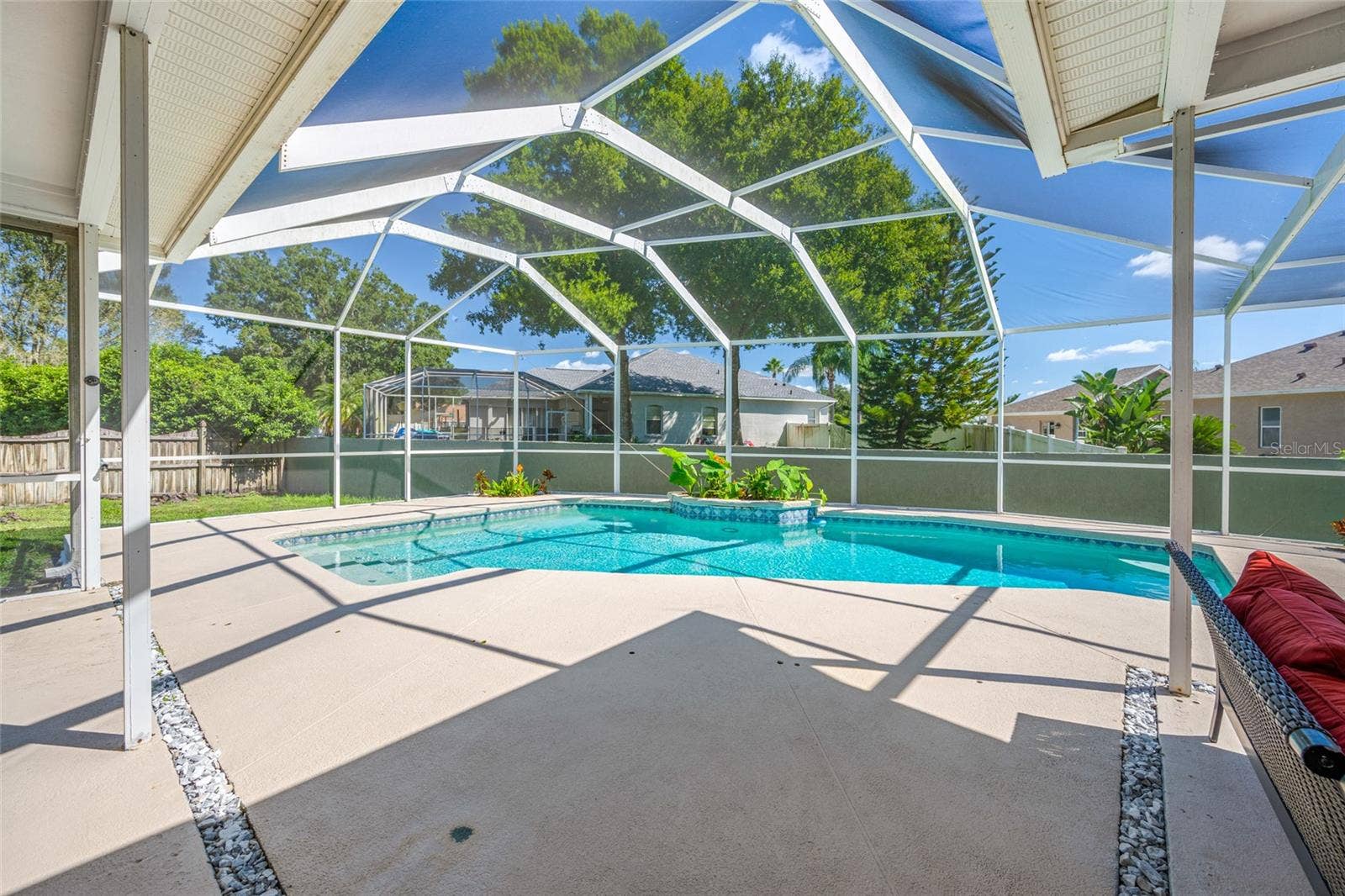 1648 WOODRIDGE COURT, Lutz, FL 33559 1648 WOODRIDGE COURT, Lutz, FL 33559