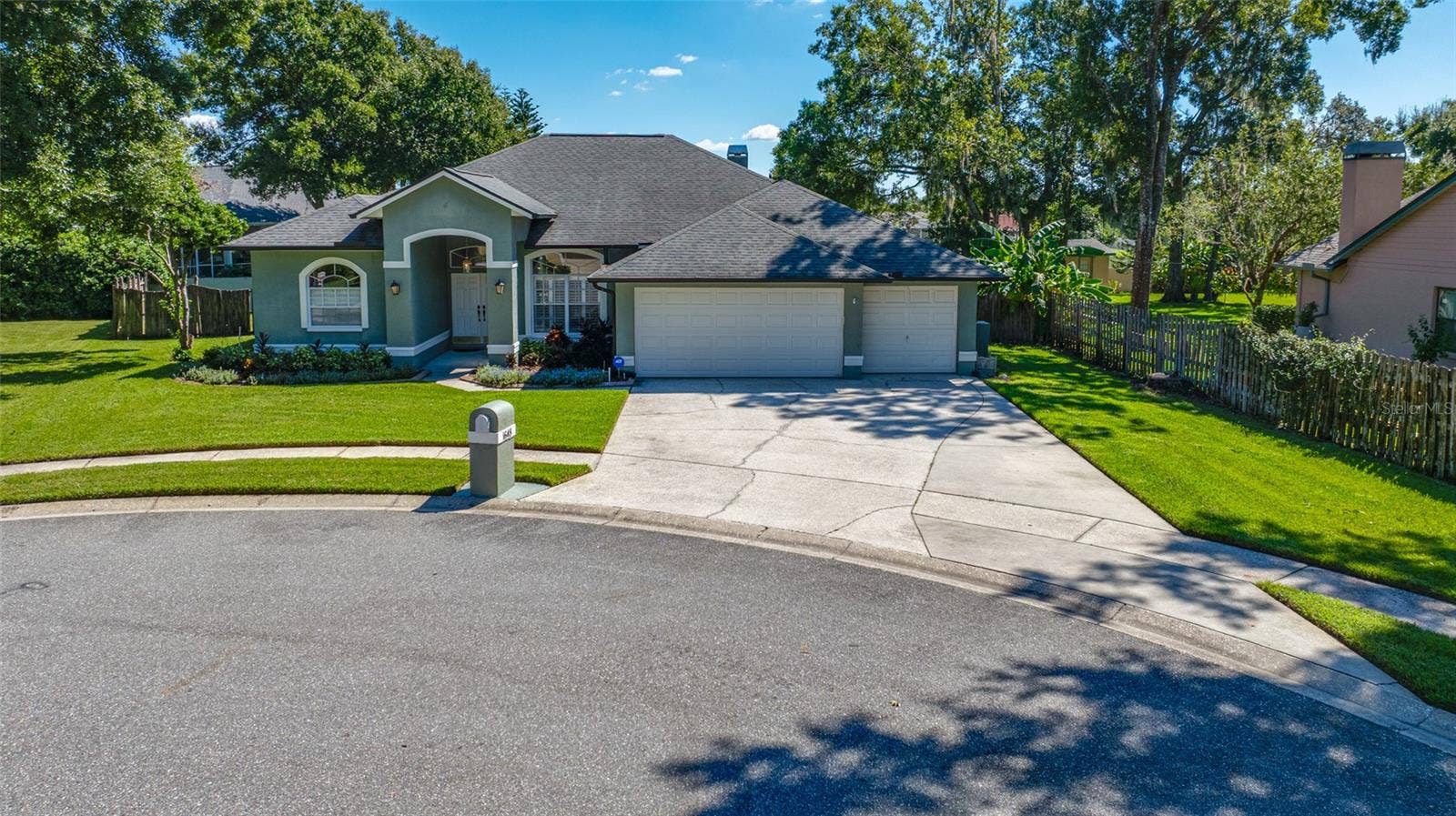 1648 WOODRIDGE COURT, Lutz, FL 33559 1648 WOODRIDGE COURT, Lutz, FL 33559