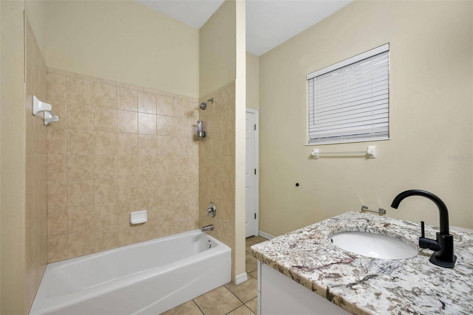 12639 CARA CARA LOOP, Bradenton, FL 34212 12639 CARA CARA LOOP, Bradenton, FL 34212