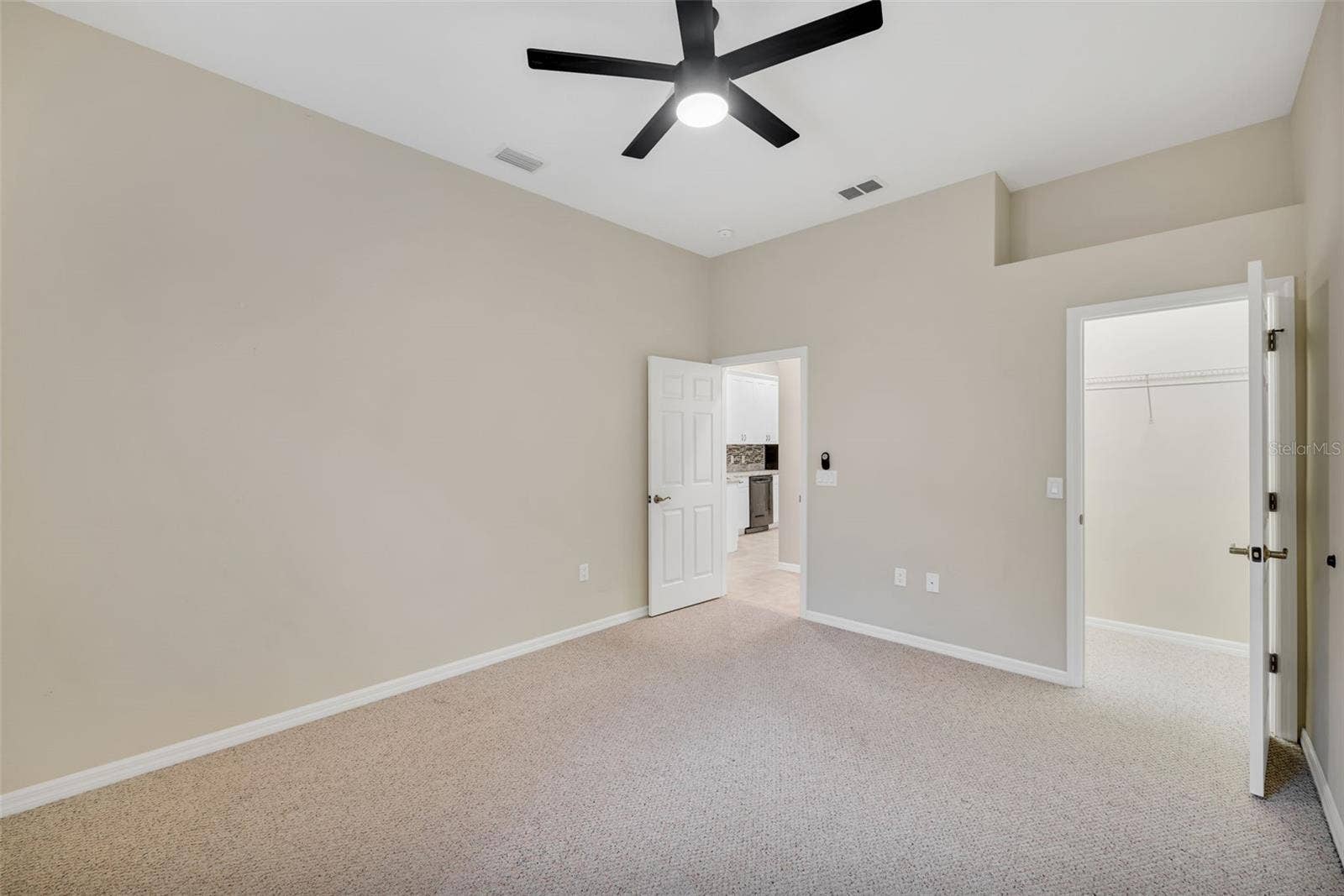 12639 CARA CARA LOOP, Bradenton, FL 34212 12639 CARA CARA LOOP, Bradenton, FL 34212