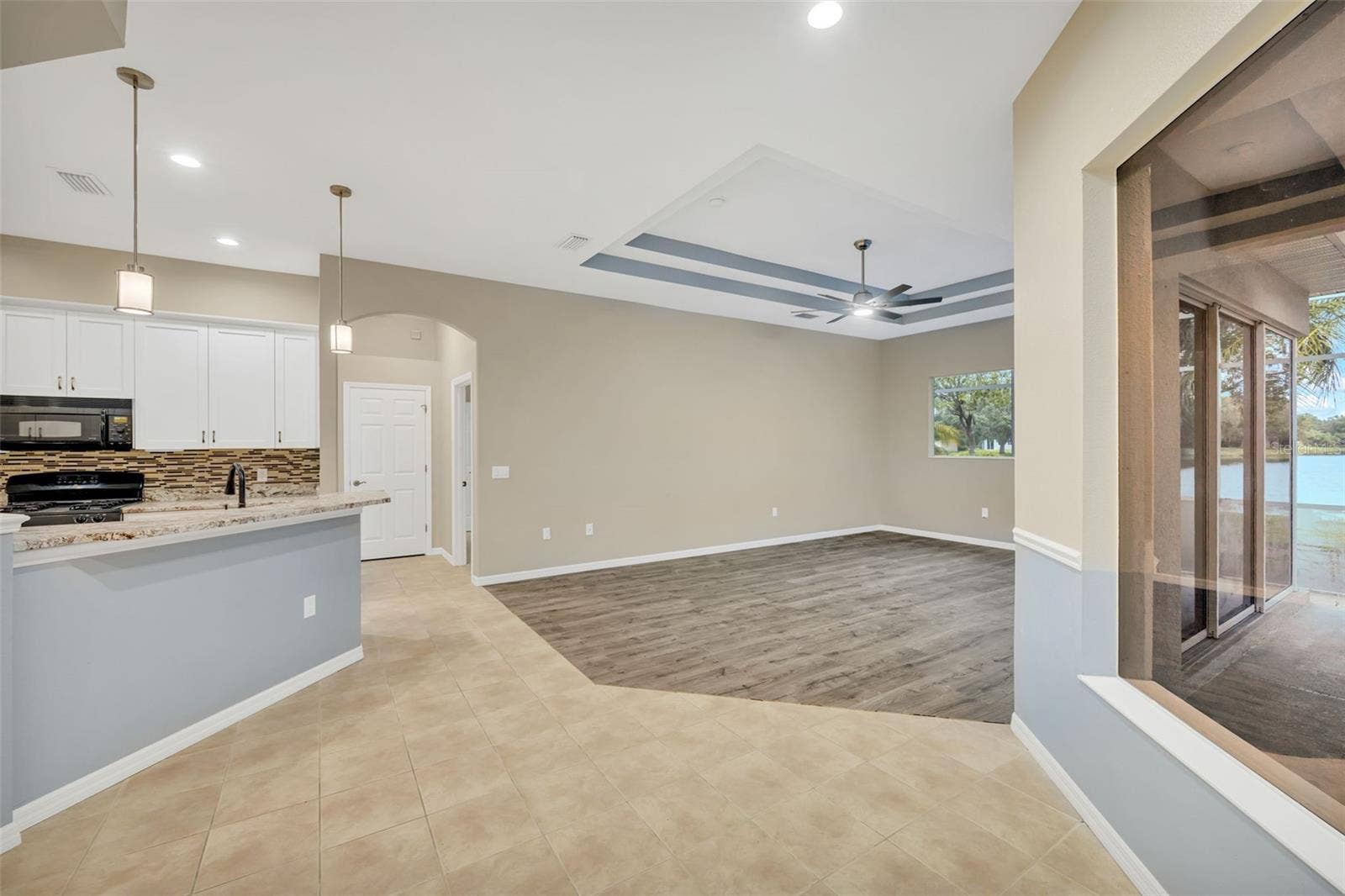 12639 CARA CARA LOOP, Bradenton, FL 34212 12639 CARA CARA LOOP, Bradenton, FL 34212