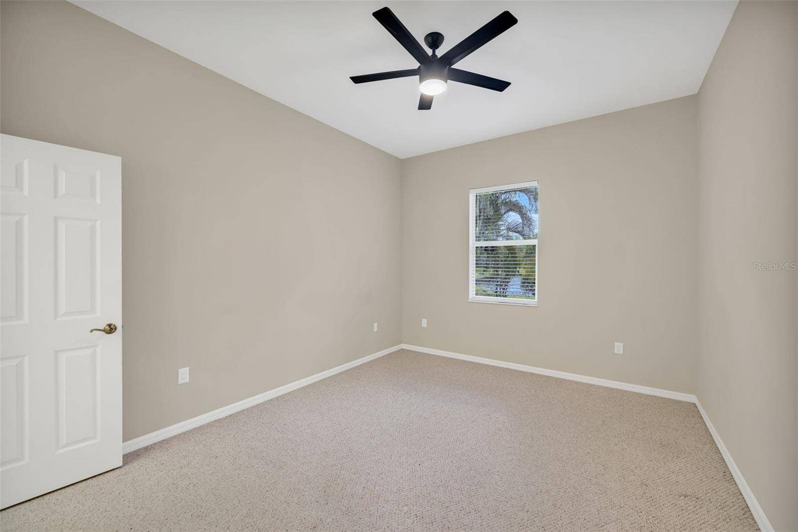 12639 CARA CARA LOOP, Bradenton, FL 34212 12639 CARA CARA LOOP, Bradenton, FL 34212