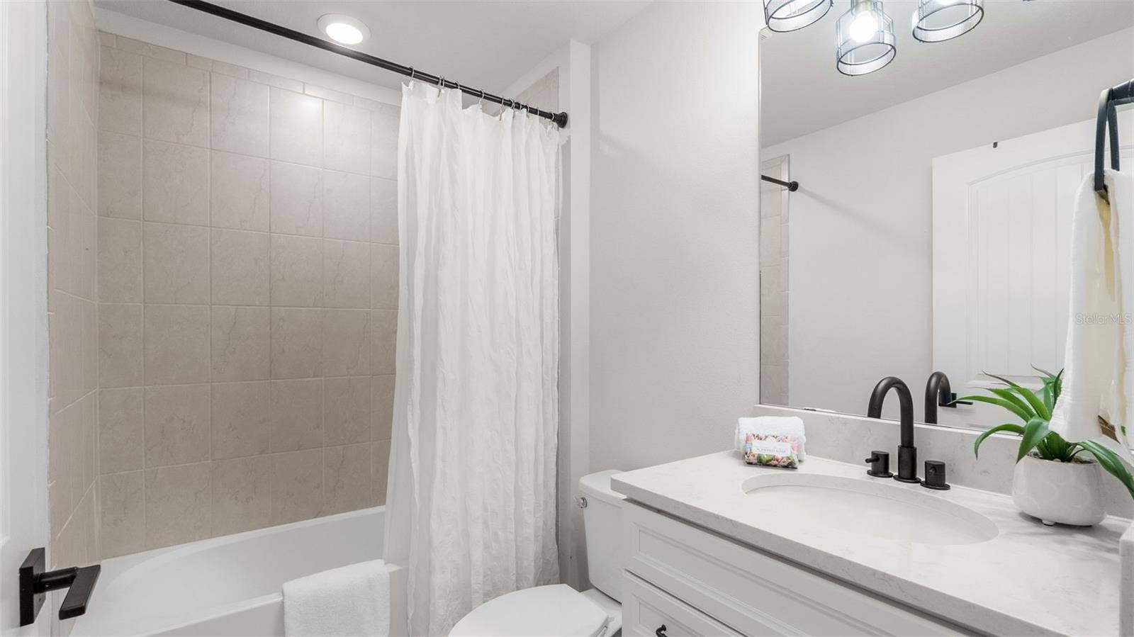 Full Bathroom Three