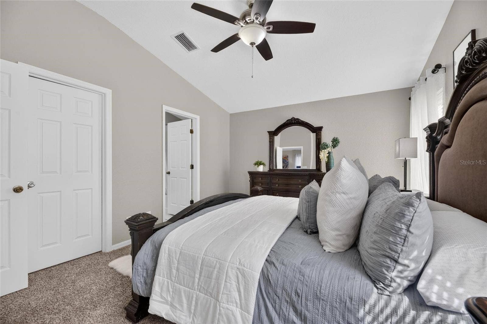 11517 CRESTLAKE VILLAGE DRIVE, Riverview, FL 33569 11517 CRESTLAKE VILLAGE DRIVE, Riverview, FL 33569