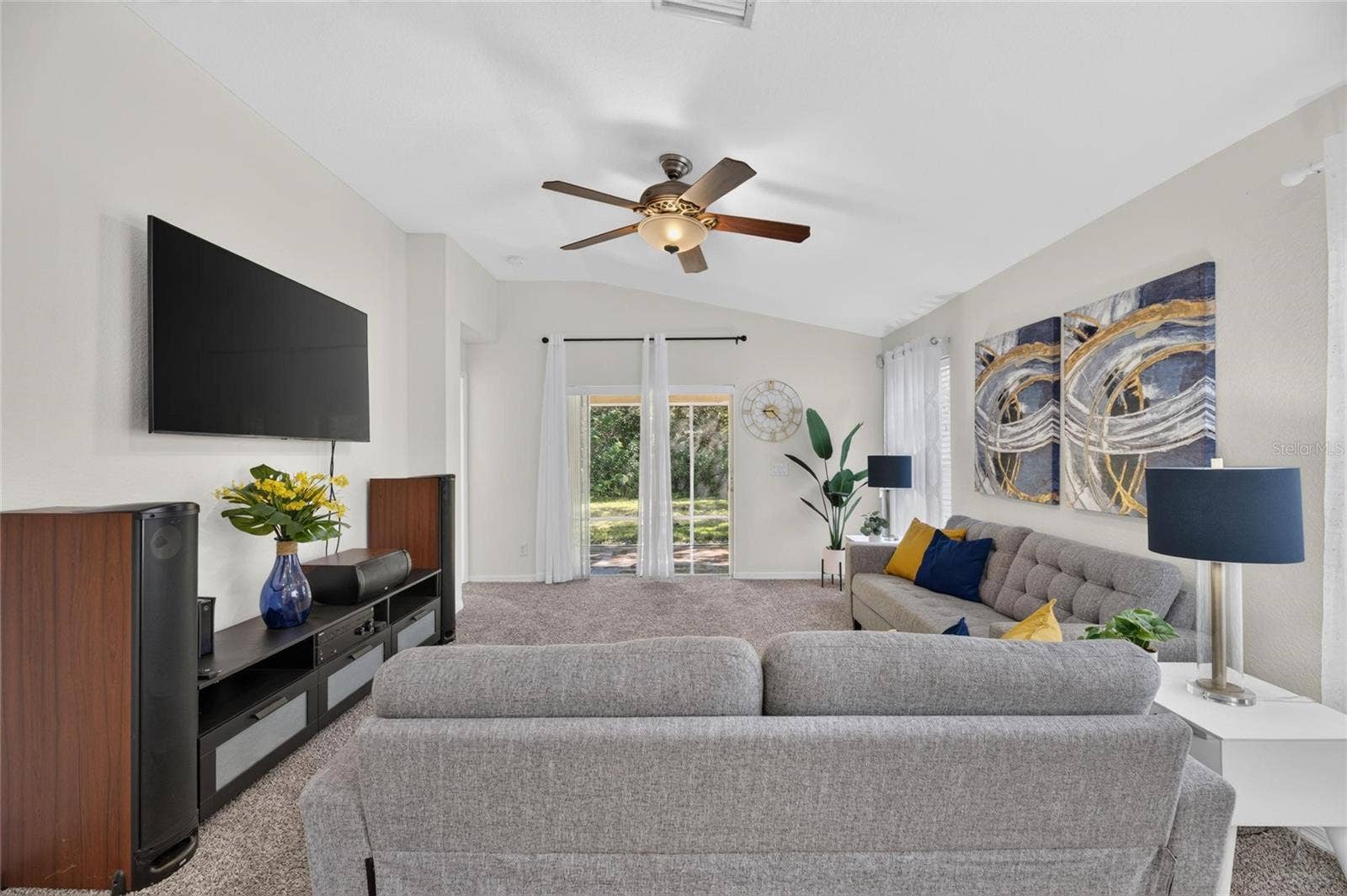 11517 CRESTLAKE VILLAGE DRIVE, Riverview, FL 33569 11517 CRESTLAKE VILLAGE DRIVE, Riverview, FL 33569