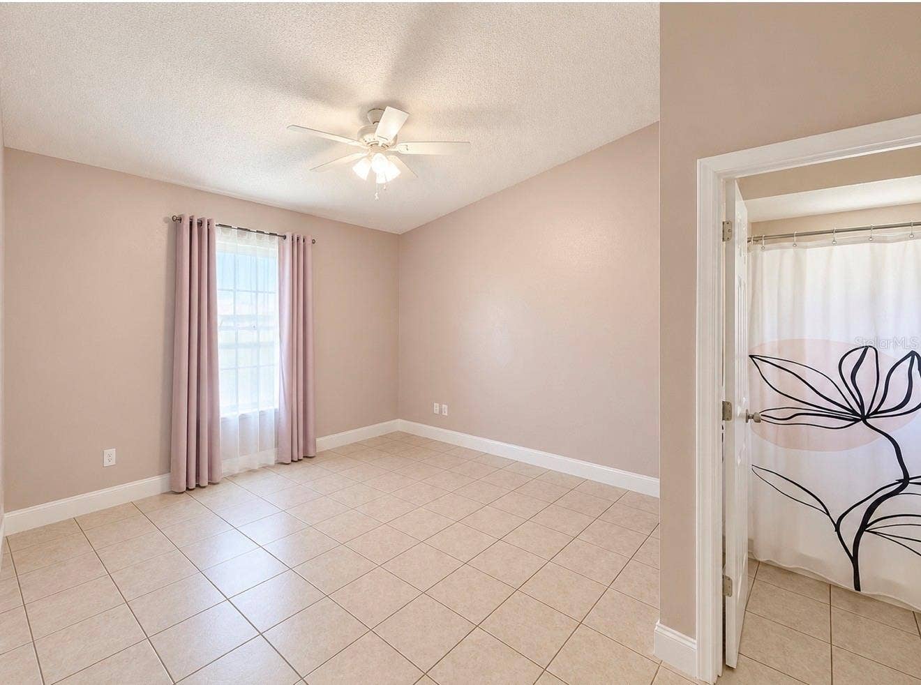 10957 BRIGHTSIDE DRIVE, Tampa, FL 33624 10957 BRIGHTSIDE DRIVE, Tampa, FL 33624