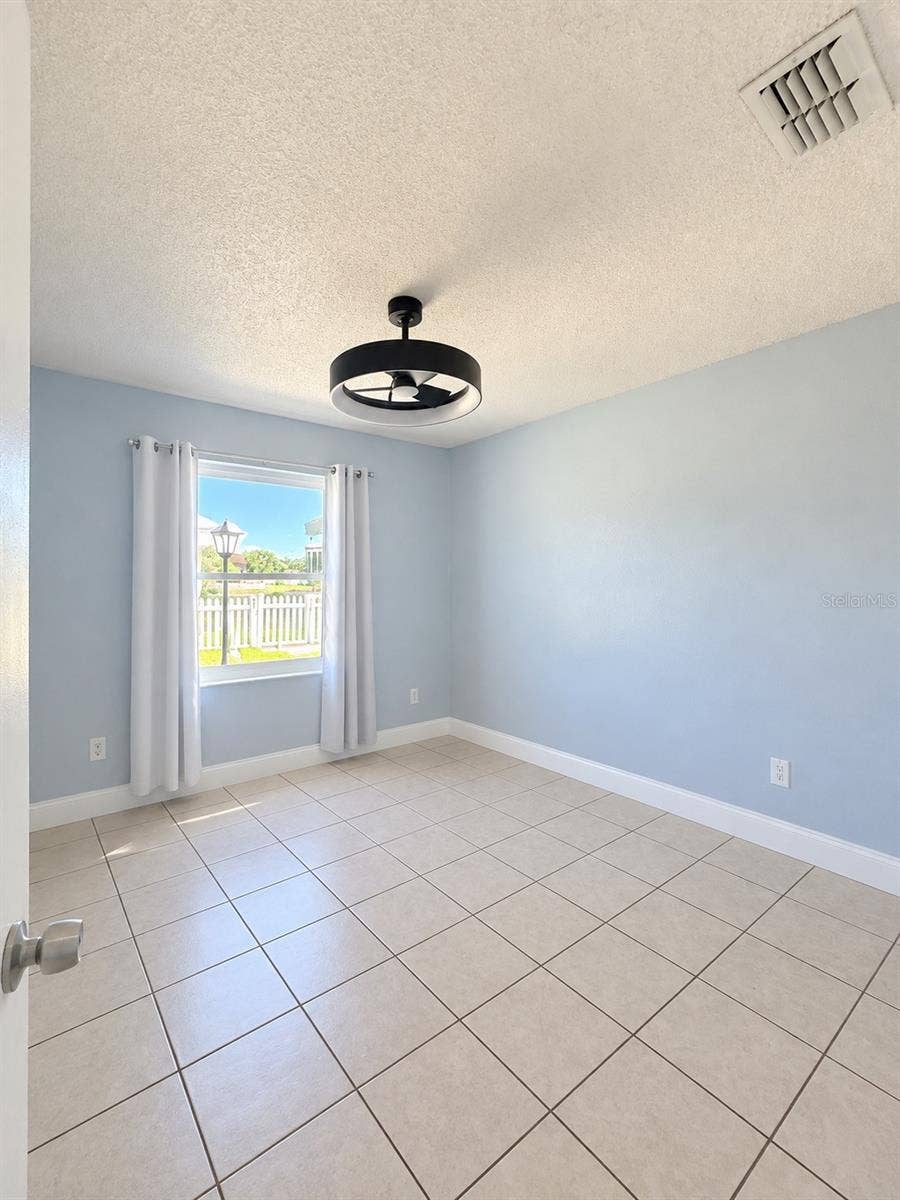 10957 BRIGHTSIDE DRIVE, Tampa, FL 33624 10957 BRIGHTSIDE DRIVE, Tampa, FL 33624