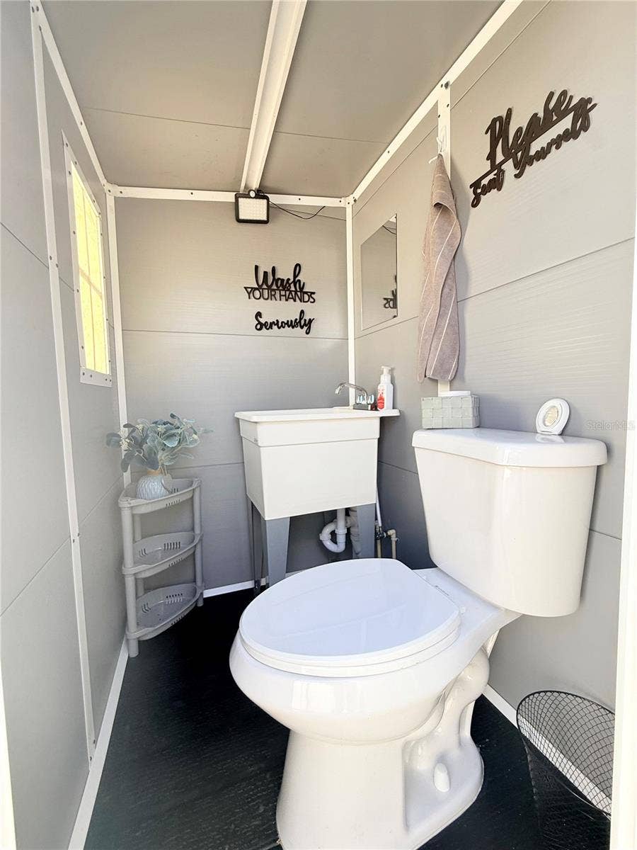 10957 BRIGHTSIDE DRIVE, Tampa, FL 33624 10957 BRIGHTSIDE DRIVE, Tampa, FL 33624