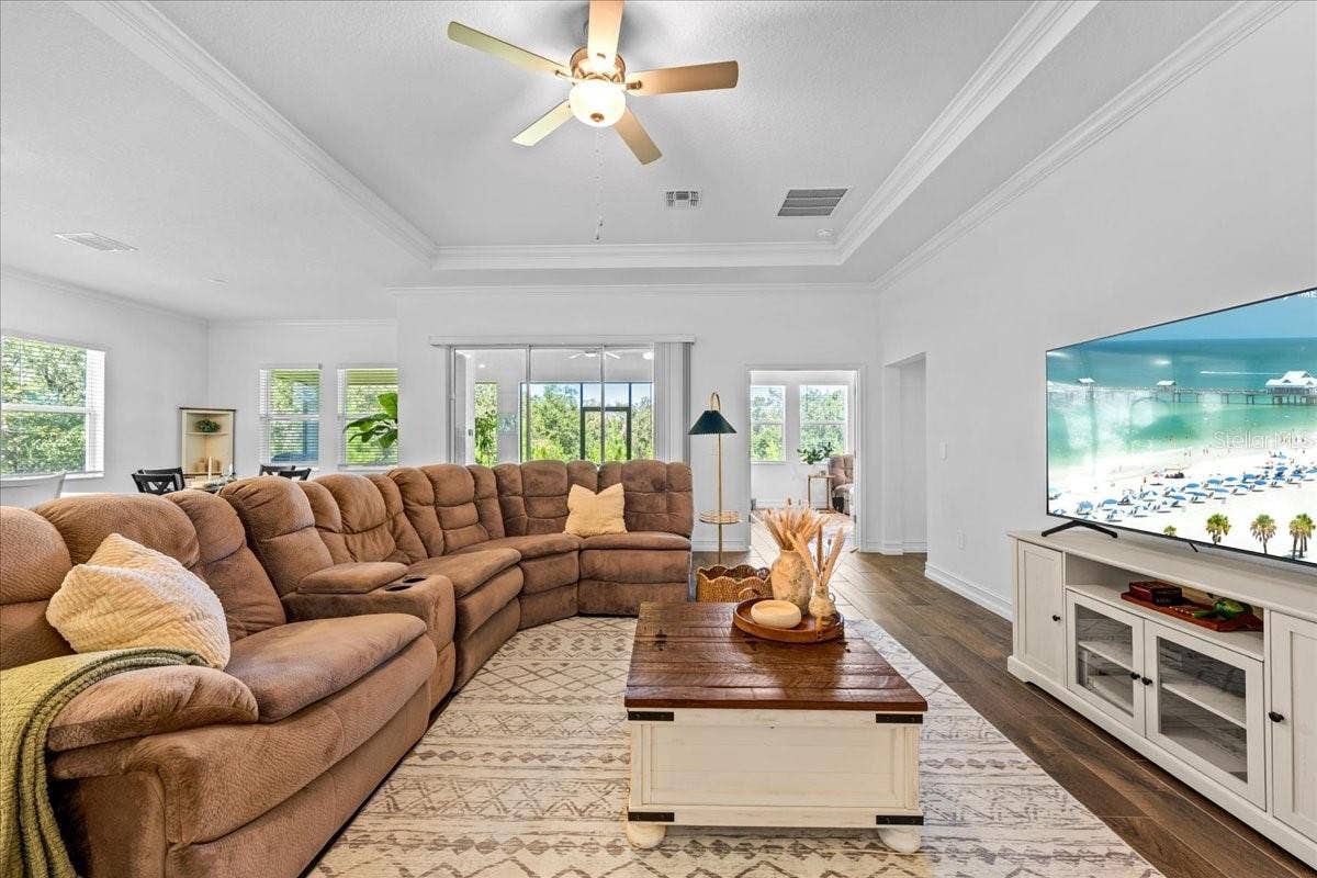 12421 BERGSTROM BAY DRIVE, Riverview, FL 33579 12421 BERGSTROM BAY DRIVE, Riverview, FL 33579