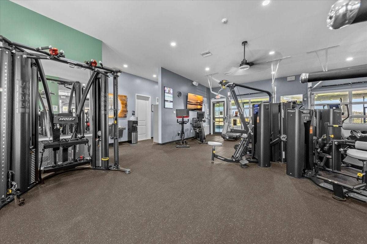 12421 BERGSTROM BAY DRIVE, Riverview, FL 33579 12421 BERGSTROM BAY DRIVE, Riverview, FL 33579