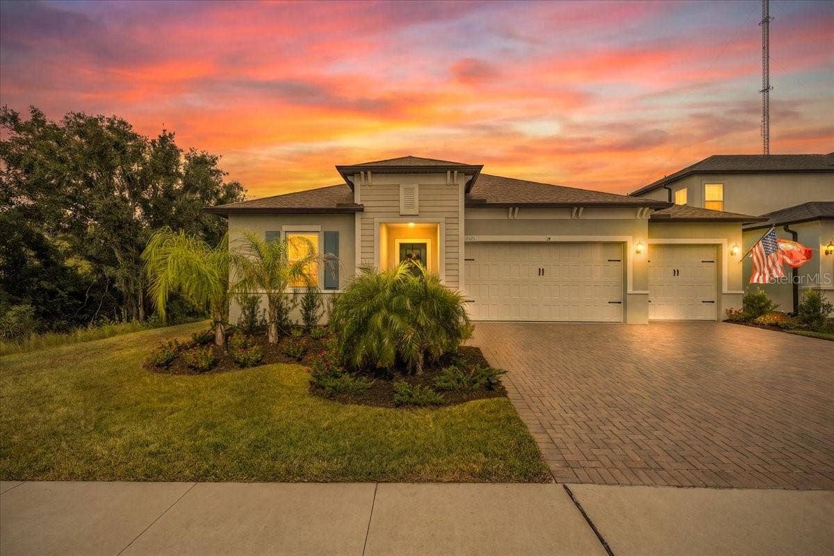 12421 BERGSTROM BAY DRIVE, Riverview, FL 33579 12421 BERGSTROM BAY DRIVE, Riverview, FL 33579