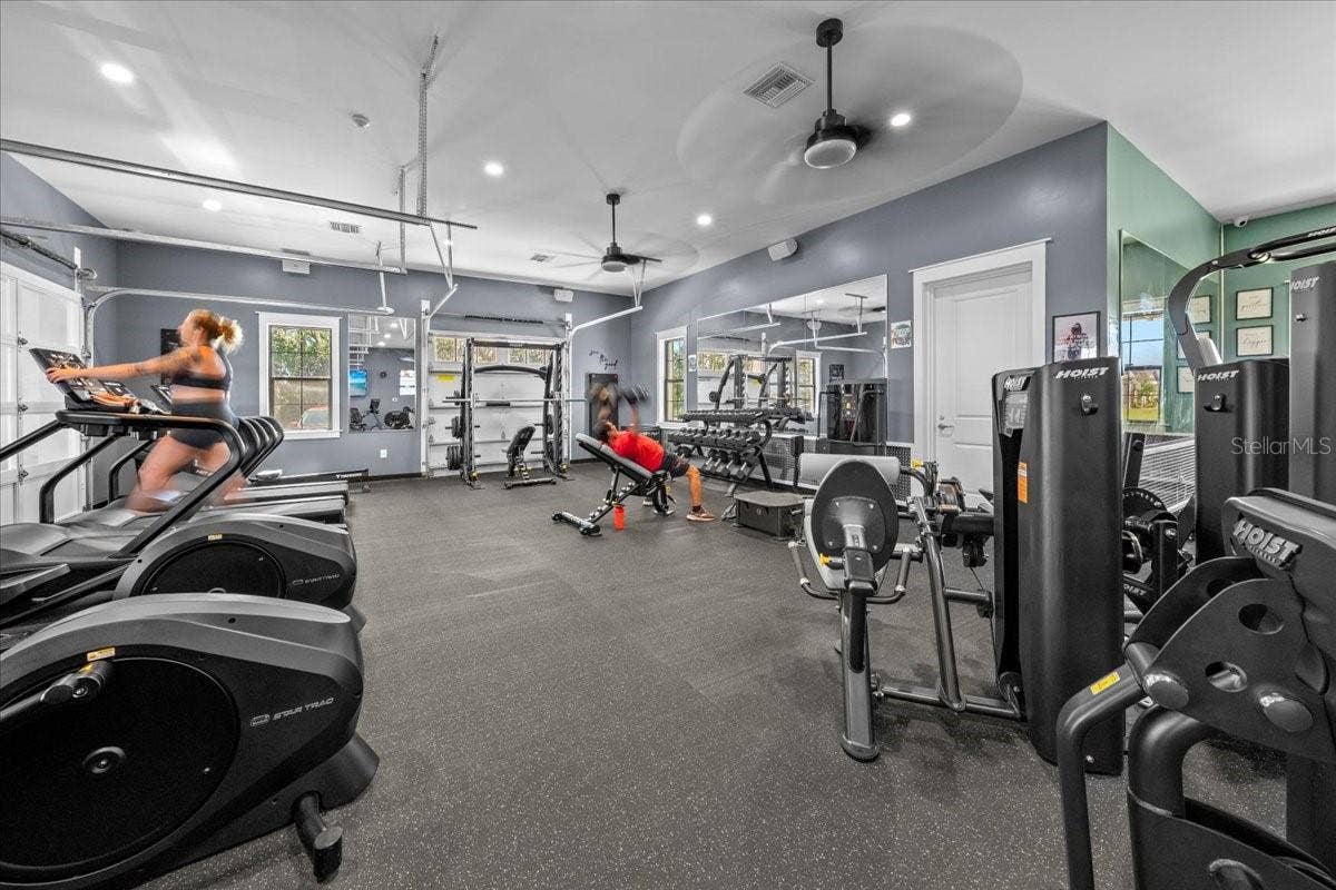 12421 BERGSTROM BAY DRIVE, Riverview, FL 33579 12421 BERGSTROM BAY DRIVE, Riverview, FL 33579