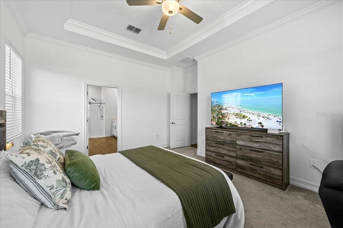 12421 BERGSTROM BAY DRIVE, Riverview, FL 33579 12421 BERGSTROM BAY DRIVE, Riverview, FL 33579