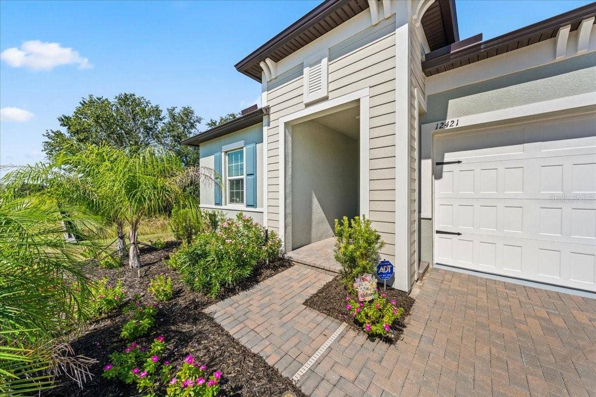 12421 BERGSTROM BAY DRIVE, Riverview, FL 33579 12421 BERGSTROM BAY DRIVE, Riverview, FL 33579