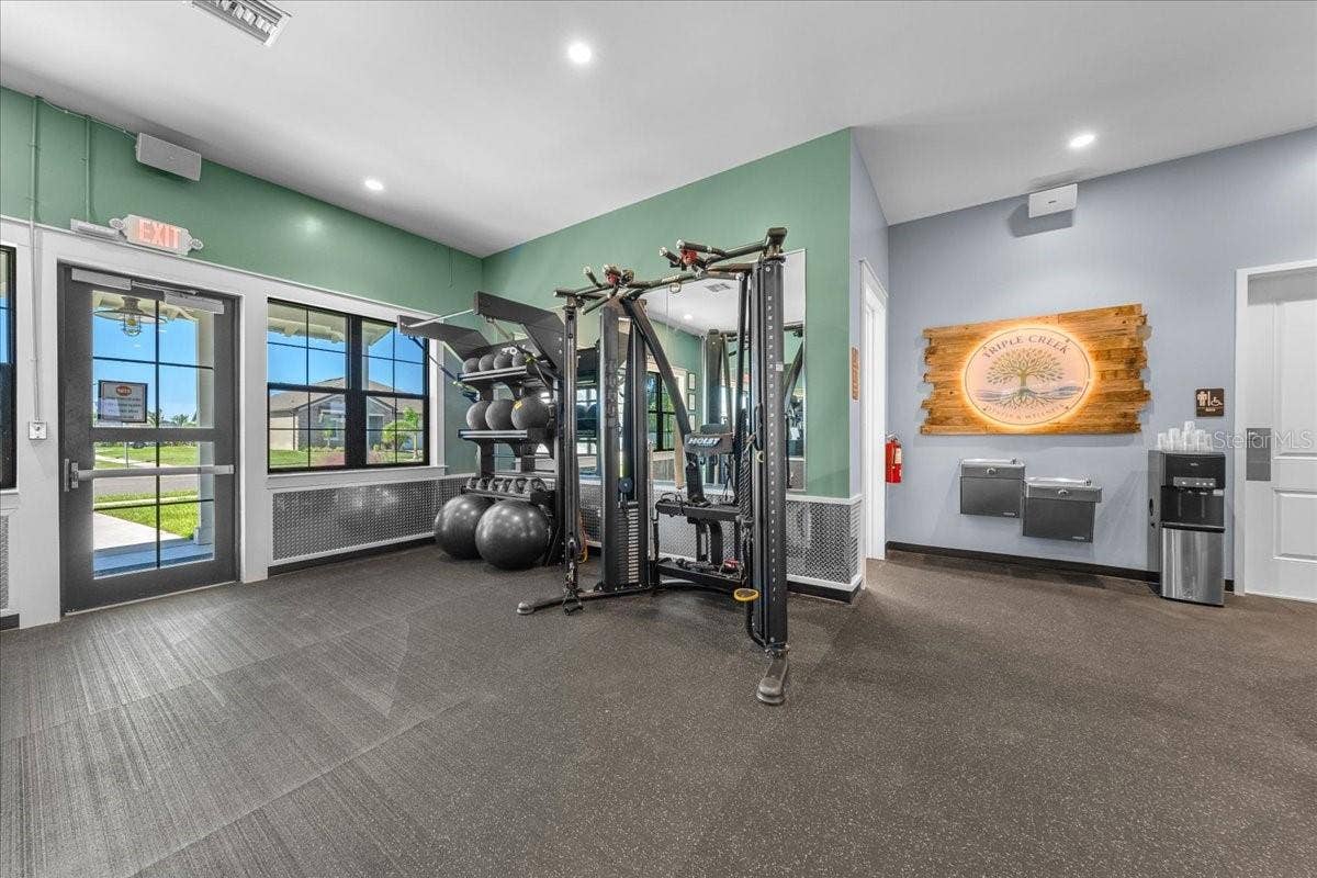 12421 BERGSTROM BAY DRIVE, Riverview, FL 33579 12421 BERGSTROM BAY DRIVE, Riverview, FL 33579