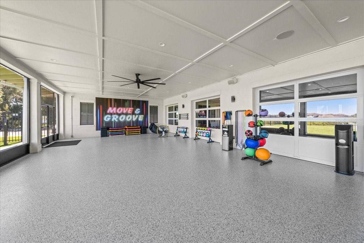 12421 BERGSTROM BAY DRIVE, Riverview, FL 33579 12421 BERGSTROM BAY DRIVE, Riverview, FL 33579