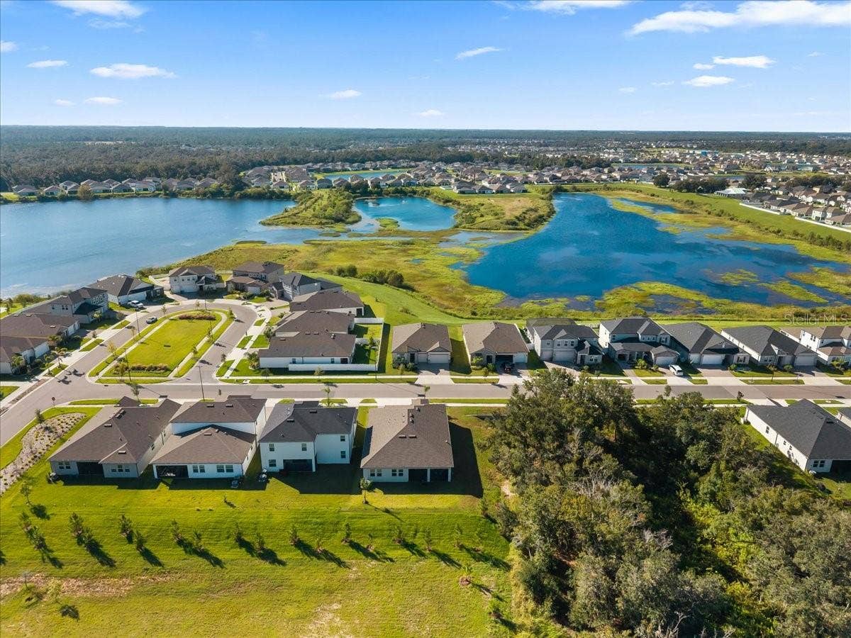12421 BERGSTROM BAY DRIVE, Riverview, FL 33579 12421 BERGSTROM BAY DRIVE, Riverview, FL 33579