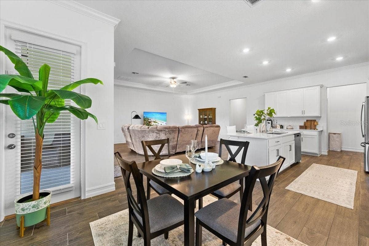 12421 BERGSTROM BAY DRIVE, Riverview, FL 33579 12421 BERGSTROM BAY DRIVE, Riverview, FL 33579