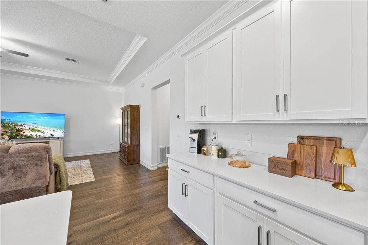 12421 BERGSTROM BAY DRIVE, Riverview, FL 33579 12421 BERGSTROM BAY DRIVE, Riverview, FL 33579