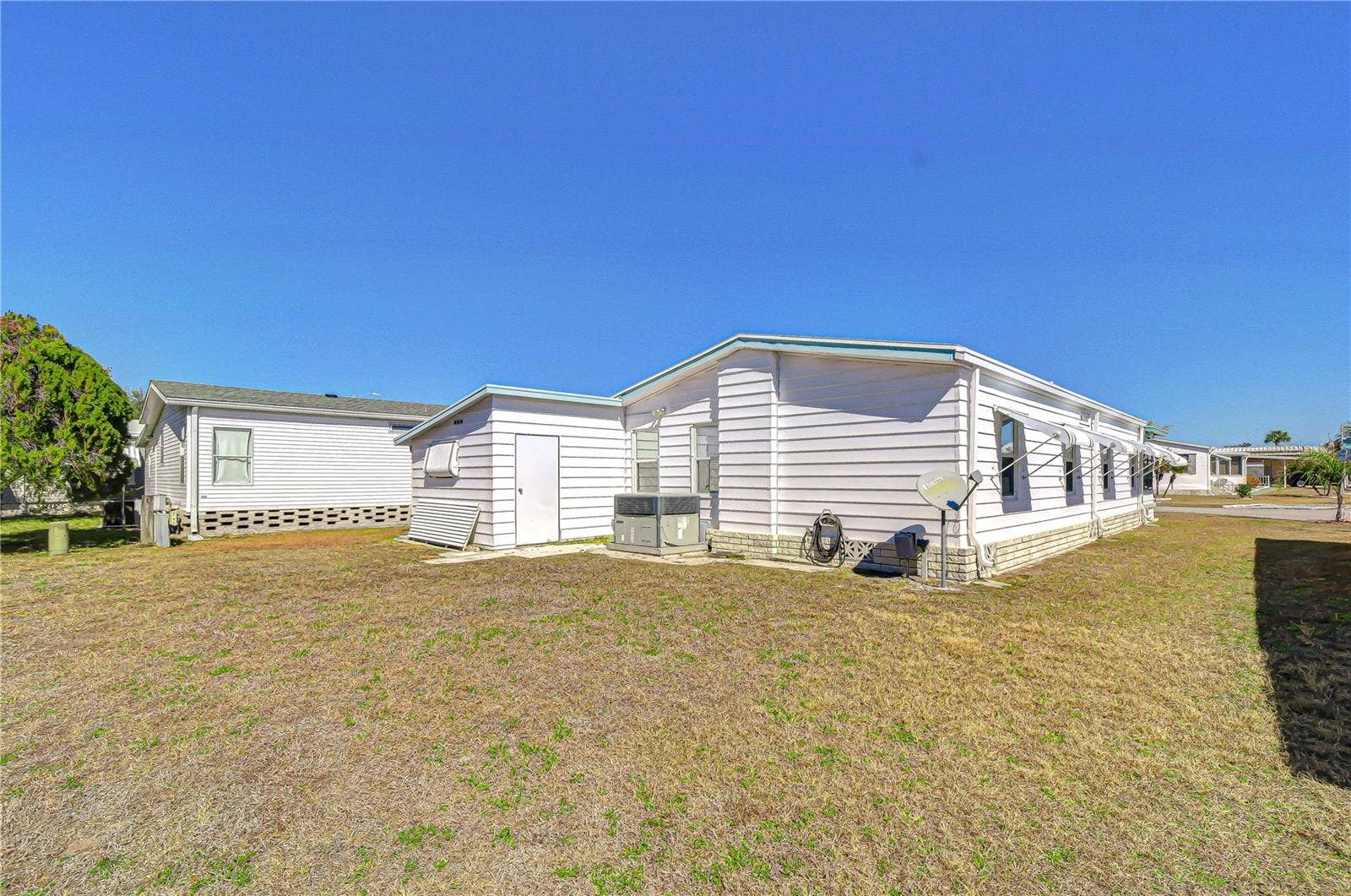 4843 BLANCO DRIVE, Zephyrhills, FL 33541 4843 BLANCO DRIVE, Zephyrhills, FL 33541