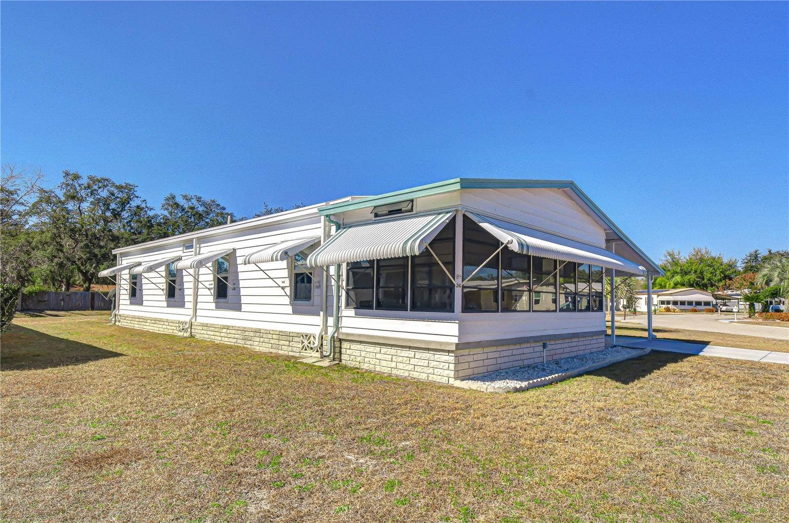 4843 BLANCO DRIVE, Zephyrhills, FL 33541 4843 BLANCO DRIVE, Zephyrhills, FL 33541