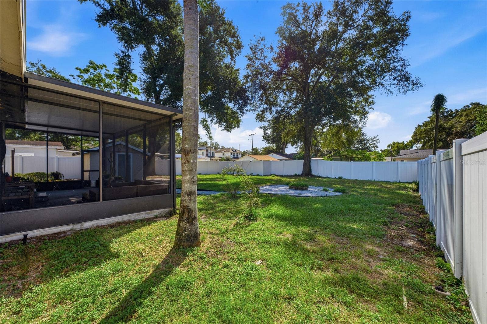 1427 E COMANCHE AVENUE, Tampa, FL 33604 1427 E COMANCHE AVENUE, Tampa, FL 33604