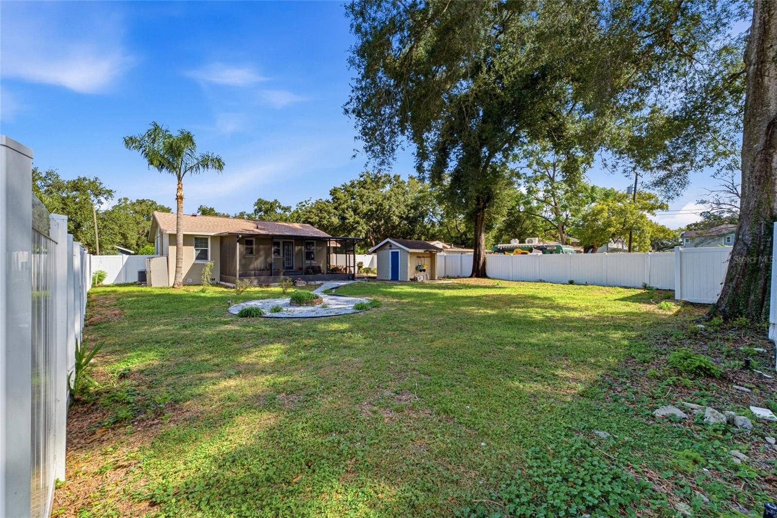 1427 E COMANCHE AVENUE, Tampa, FL 33604 1427 E COMANCHE AVENUE, Tampa, FL 33604